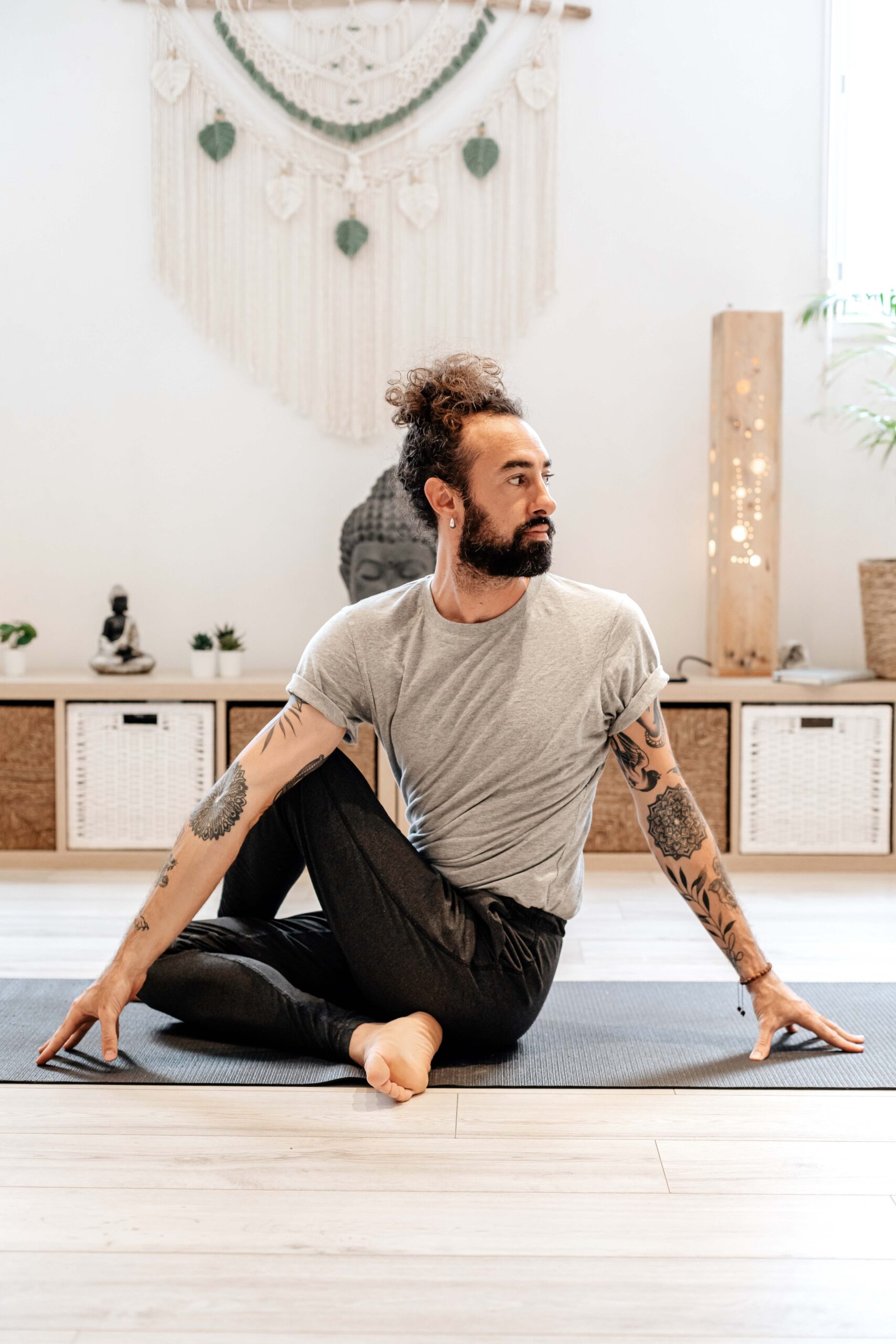 Cyril Lebret Yoga.jpg
